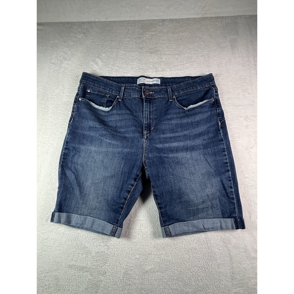 Signature Levi Strauss Modern Bermuda 9" Cuffed Shorts, Dark Wash Size 18 W34